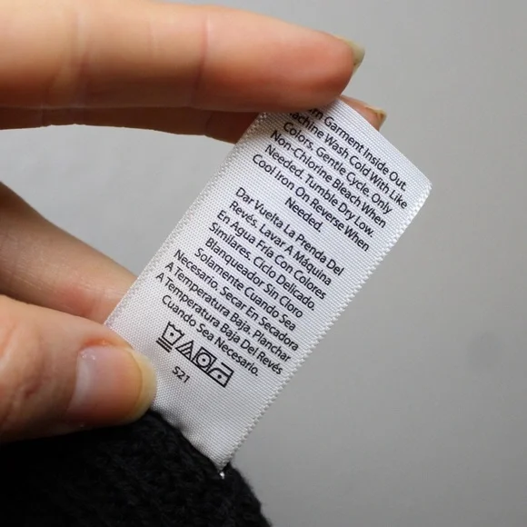 Chunky Thick Knit Sweater Black - Picture 4 of 8